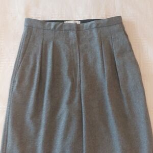 Gray Women's Pleated Wide Leg Pants